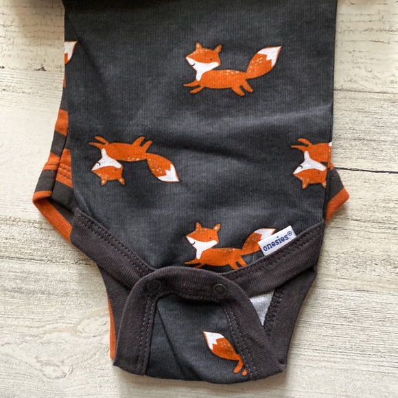 Gerber 3 Piece Onesie Set Fox Size Preemie NEW - Picture 4 of 9